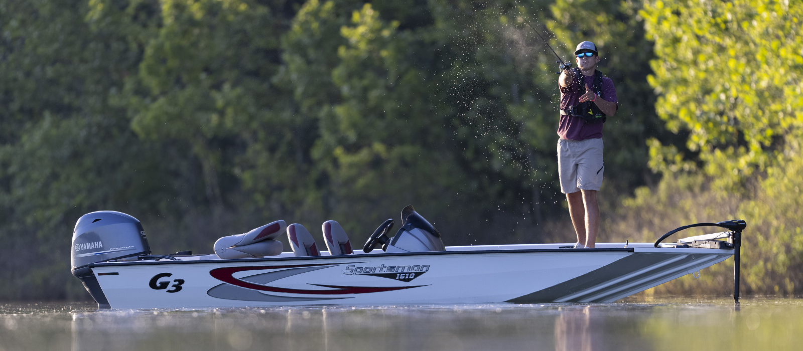 Sportsman 1610 Fishing 2 (1)